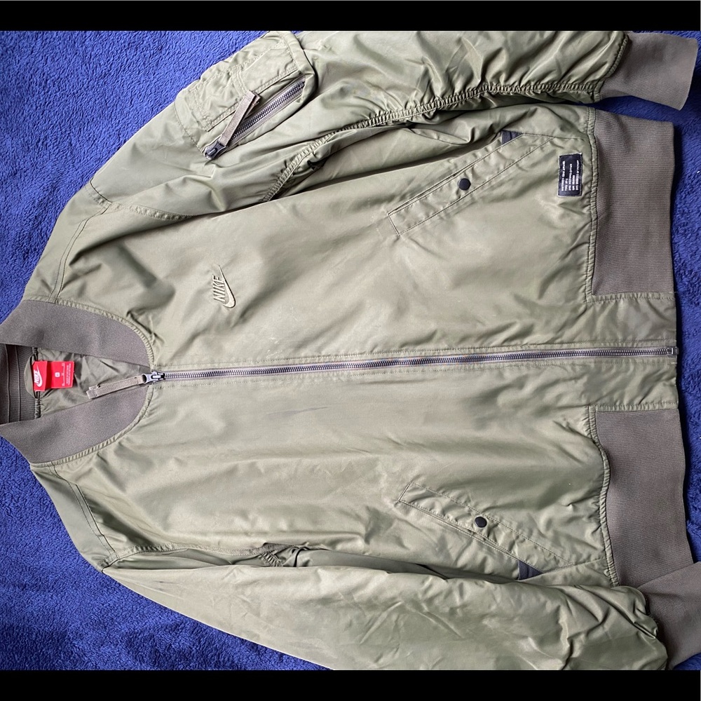 Nike Bomber